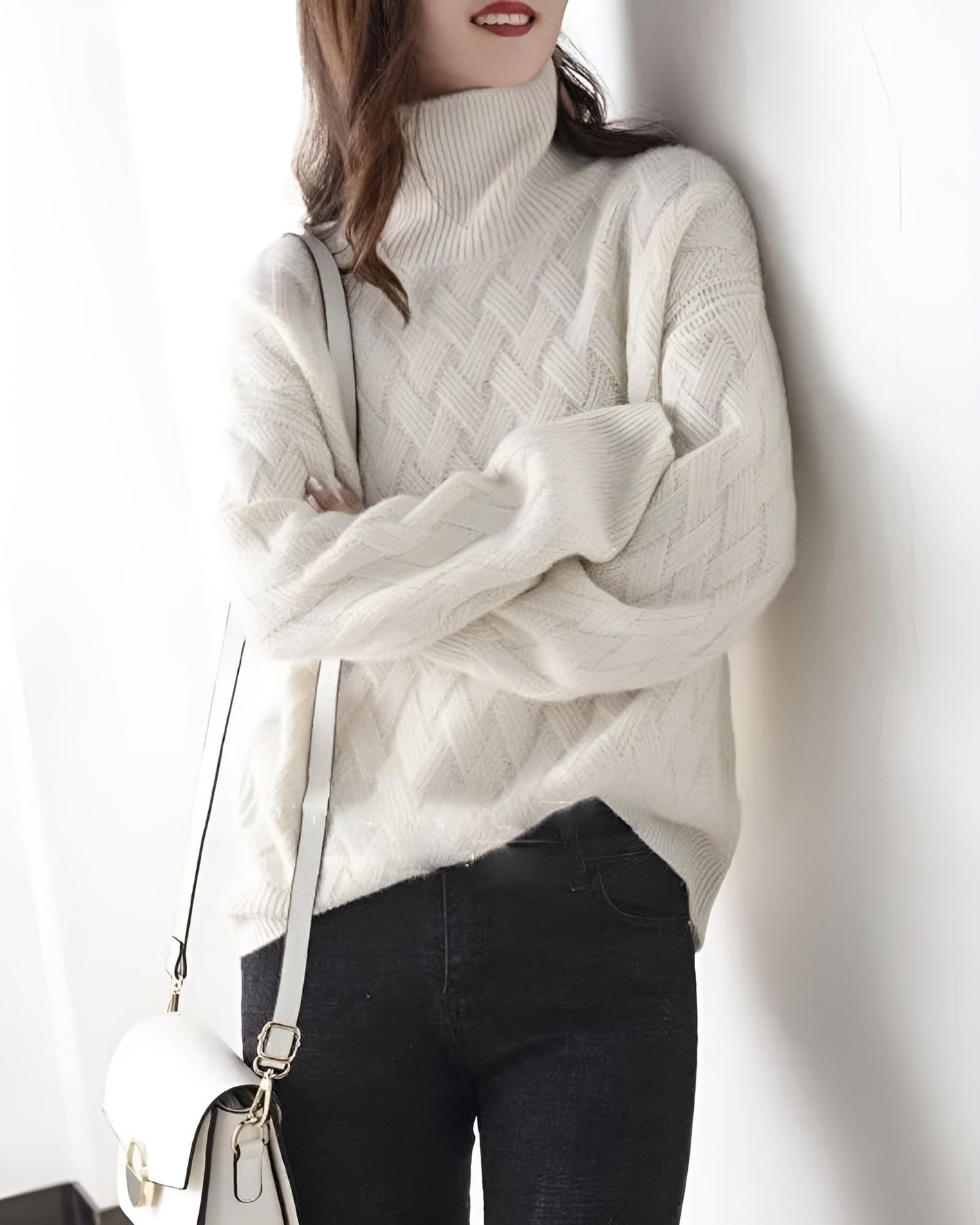 ISLA | WOMEN’S TURTLENECK JUMPER | LIGHTWEIGHT